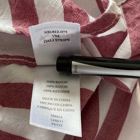 Rails Val Dali Red White Striped Tie Front Button Down Shirt, Small - Picture 12 of 15